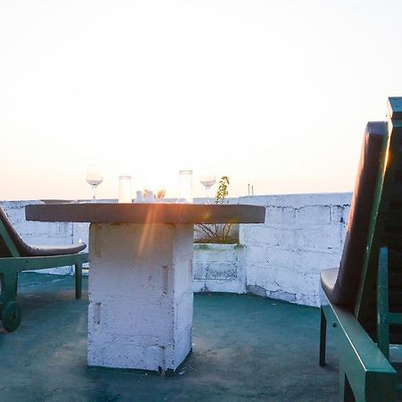 Yoho Beach Glory Hotel Негомбо Экстерьер фото