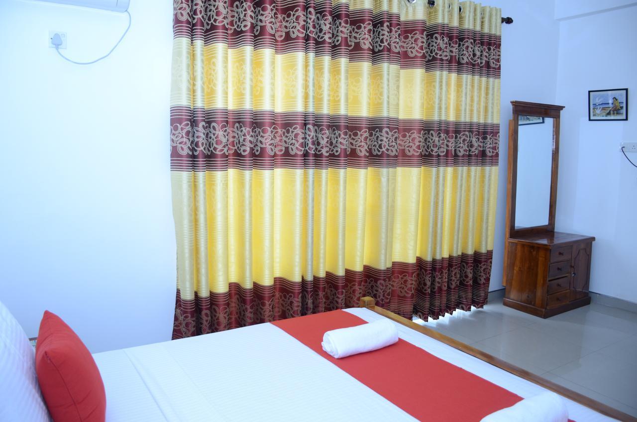 Yoho Beach Glory Hotel Негомбо Экстерьер фото