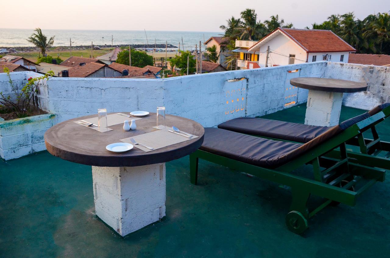 Yoho Beach Glory Hotel Негомбо Экстерьер фото